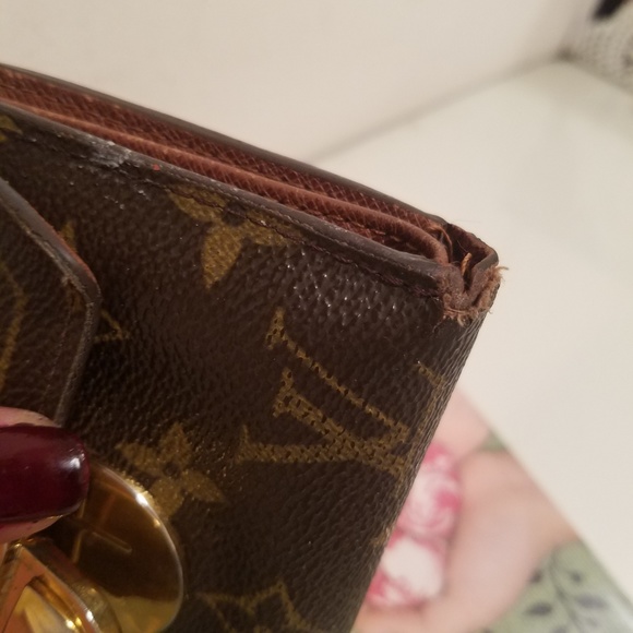 SALE! VINTAGE LOUIS VUITTON  Koala SHORT WALLET - Picture 3 of 8